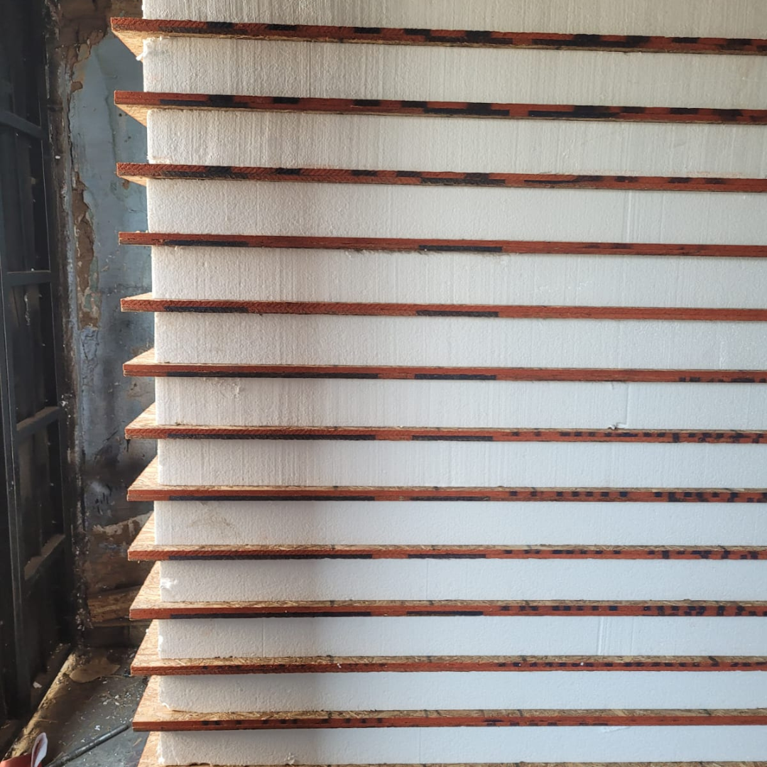 PANEL OSB / SIP PARA CONSTRUCCION AISAPOL DE ALTA DENSIDAD DE 9.5 Y 11.1 MM